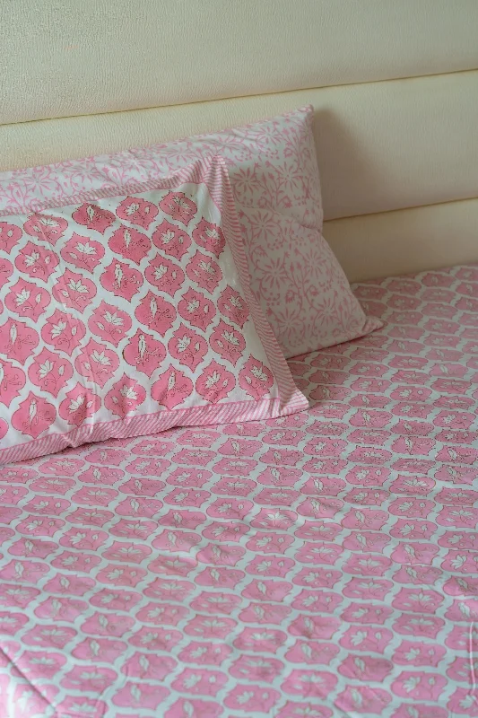 Pink Parrots Bedsheet