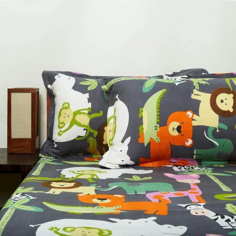 Animal Frenzy Bedsheet