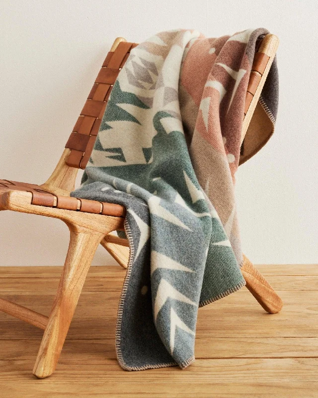 Pendleton Agate Beach Blanket