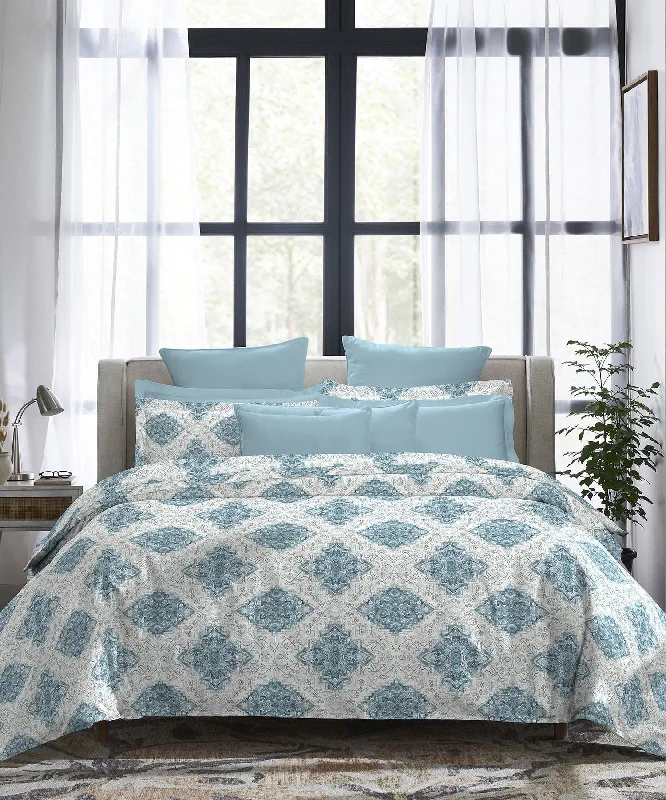 Indulgence Renesa King Bedsheet With 2 Pillow Cover, 300 TC, 100% Cotton, Blue