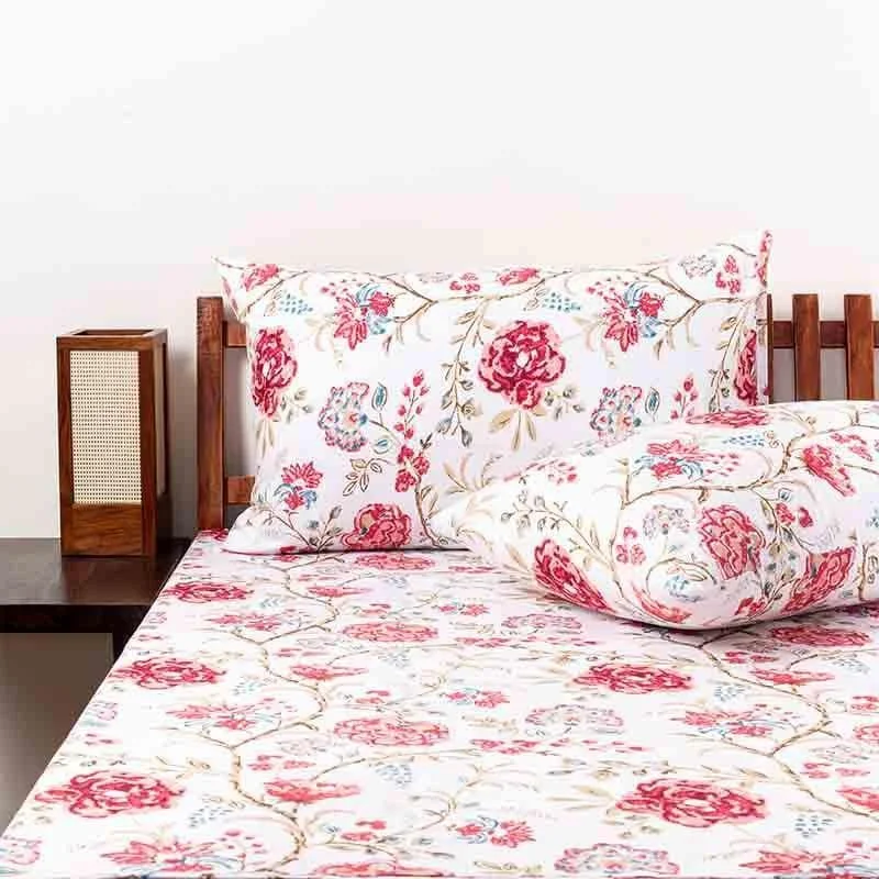 Blossomed Crossways Bedsheet - Red