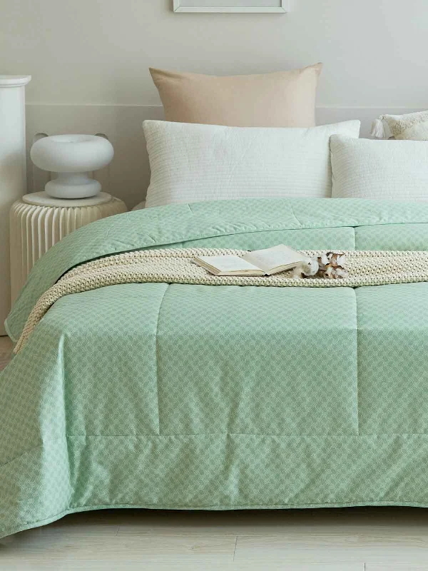 Xi Matcha Green Pattern Cotton Light Comforter