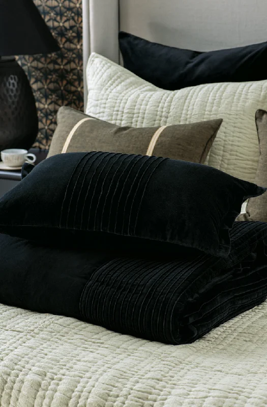 piega black comforter