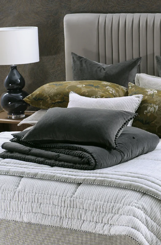 Mateo Graphite Comforter