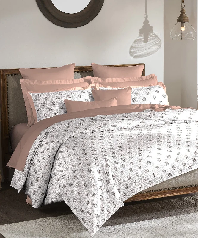 Shades Of Comfort Walton King Bedsheet With 2 Pillow Cover, 180Tc, 100% Cotton, Geometric, Pink