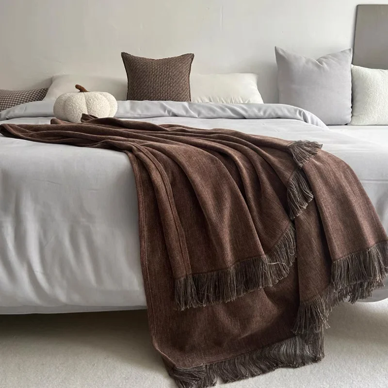 Chenille Rustic Charm Tassel Bed Blanket