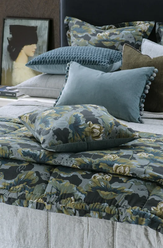 Waterlily Ocean Comforter