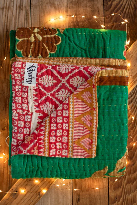 Star Kantha Christmas Throw