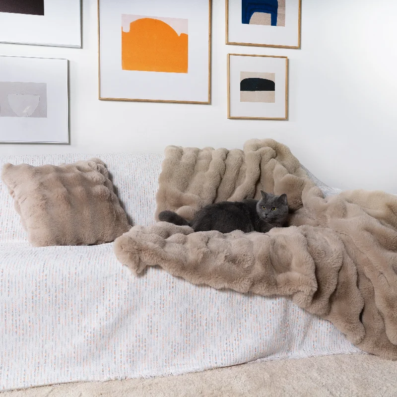 Faux Fur Throw & Pillow Cover Set - Final Sale