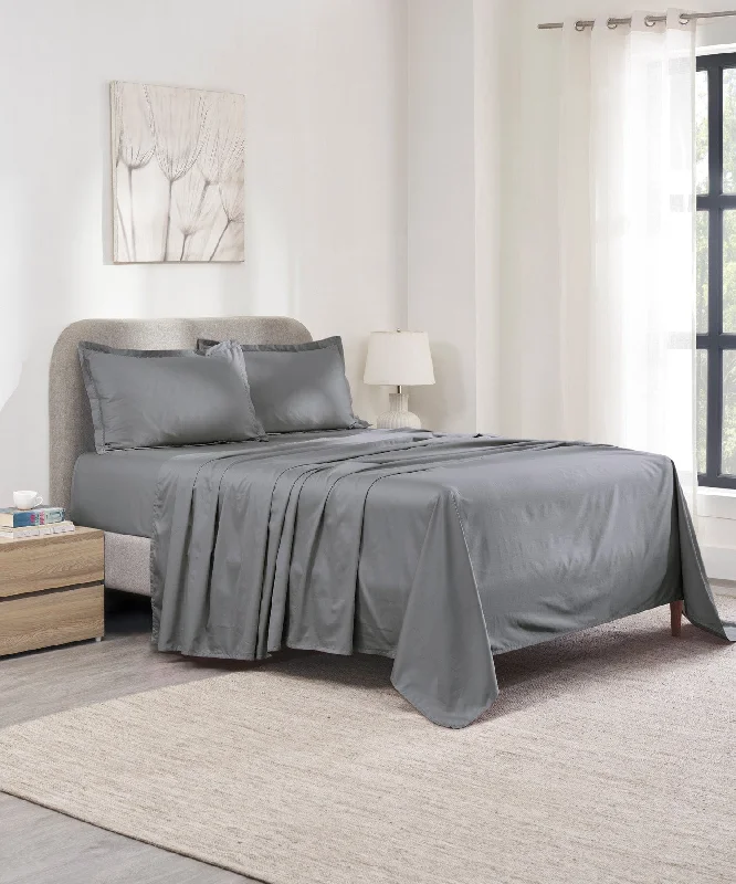 Indulgence Thermal Metal Gray Comfort  King Bedsheet With 2 Pillow Cover, 300 TC, Solid, Grey