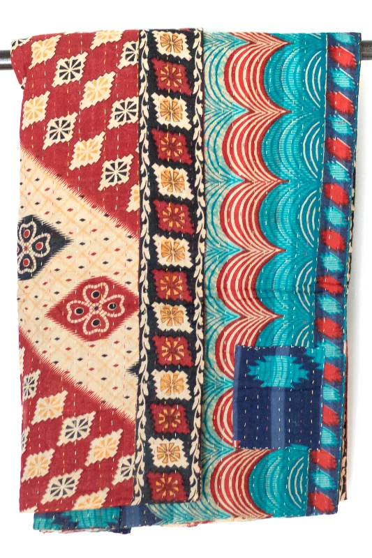 Praise Kantha Throw