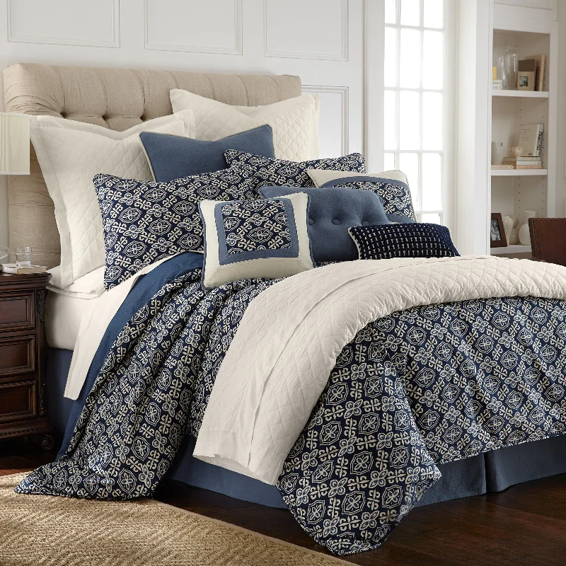 HiEnd Accents 4 pc Monterrey Duvet Set