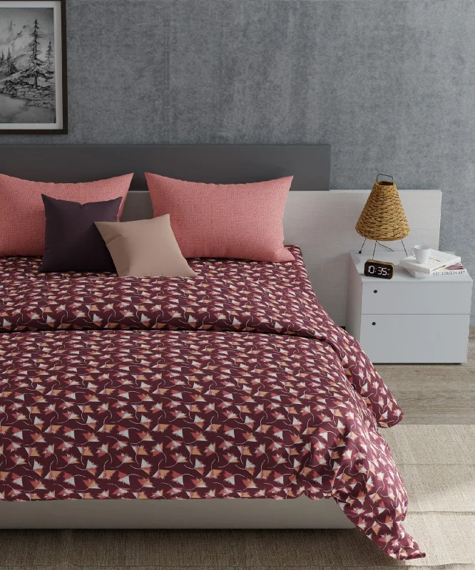 Everyday  Atlas Mauve Queen Bedsheet With 2 Pillow Cover, 120TC, 100% Cotton, Floral, Maroon