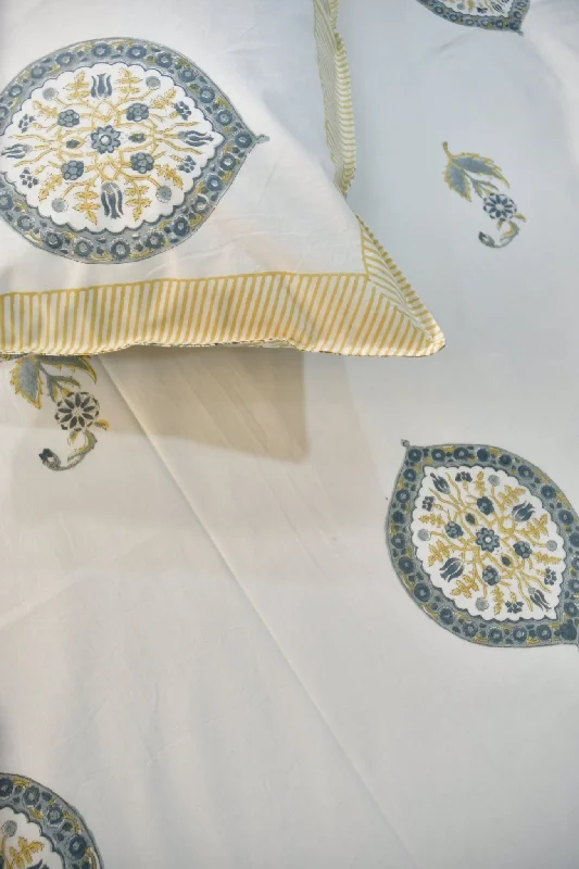 Classic Mughal Motif Bedsheet