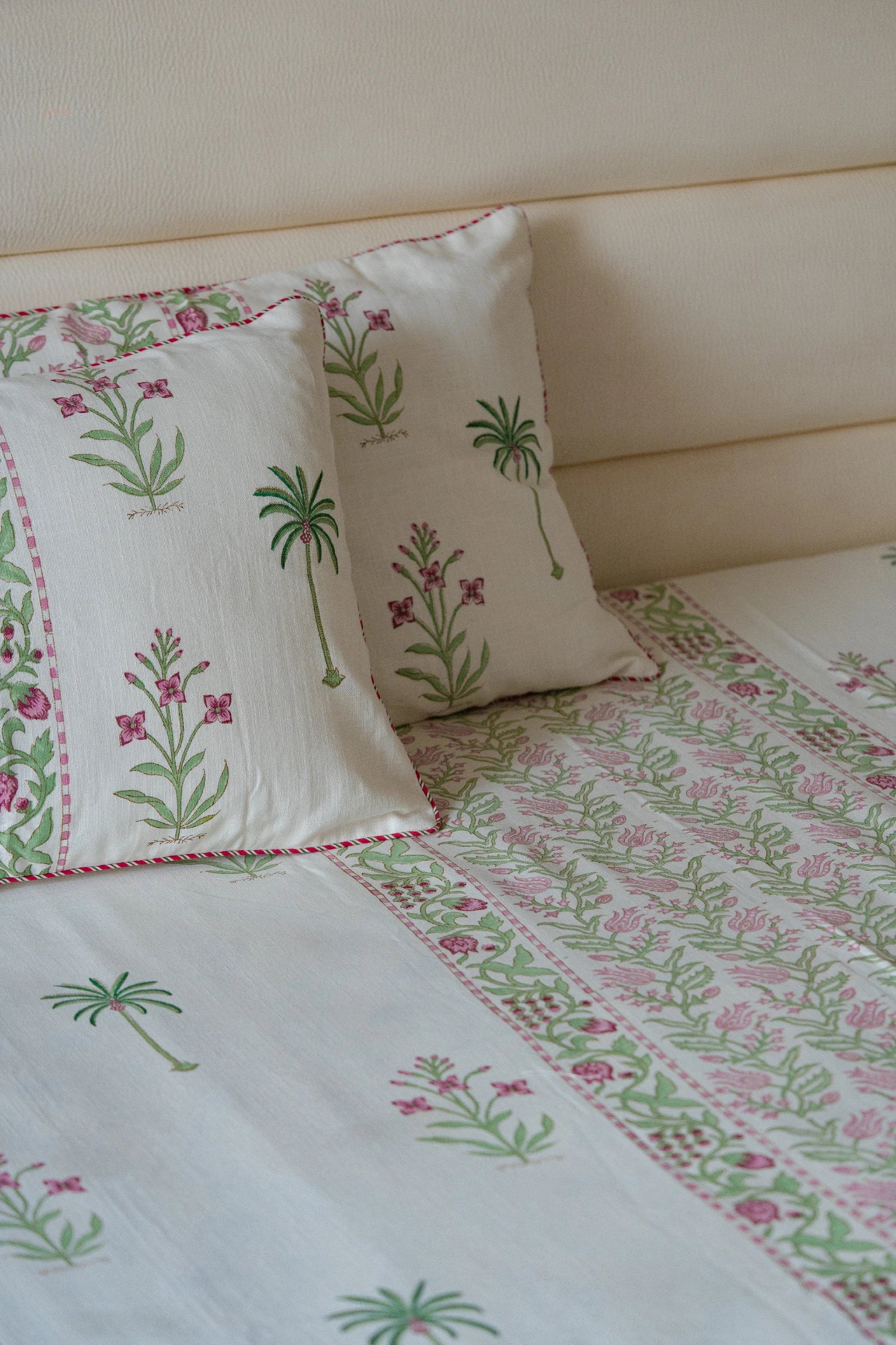 Juliette Sub Linen Bedcover