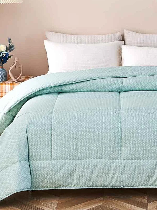 Lambda-Milky Green Pattern Cotton All Season Comforter