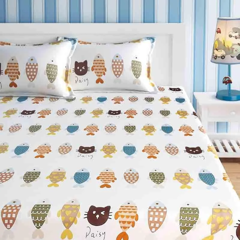 Daisy and the Fishes Bedsheet