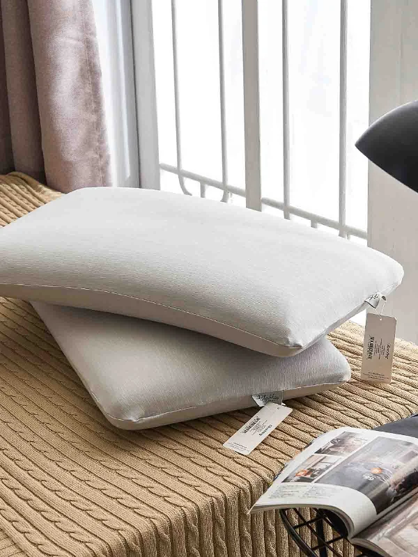 PiloMio® Medium Loft Memory Foam Pillow